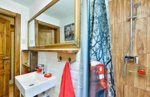 5 Bedroom Awesome Home In Novi Marof - Foto 57