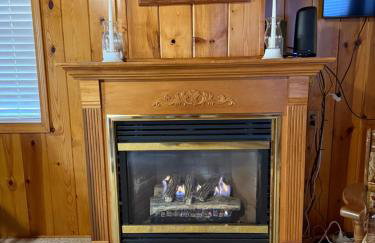 CabinSnowmobile TrailsIce FishingFireplace - Foto 12