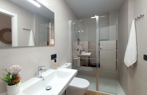 Apartamento nuevo céntrico con Aparcamiento privado Incluido - Photo 21