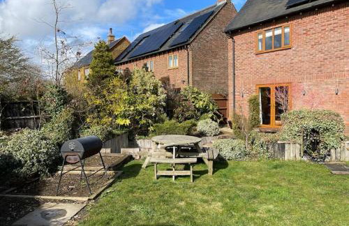 Spacious Home, 6 large bedrooms, full sky package, sleeps 14 - Foto 21