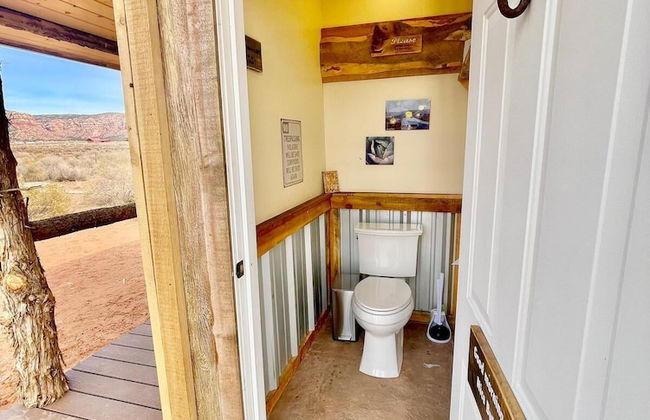 Cozy Glamping Retreat Between Zion & Bryce Canyon - Photo 19