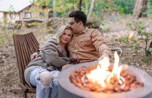 Dogwood Peak Mid-Century A-Frame with AC Style - Foto 5