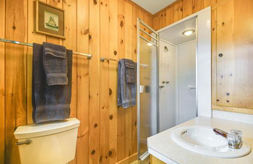 Lakefront Escape with Deck and Kayaks in Lovell! - Foto 20