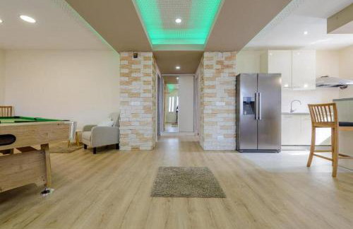 Countyside Retreat Six Bedroom Villa with Pool - Foto 21