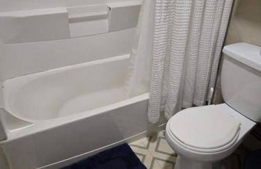 Raw Gold - Affordable, Near Mendenhall Glacier, Trails, and Conveniences - DISCOUNTS ON TOURS! - Foto 26