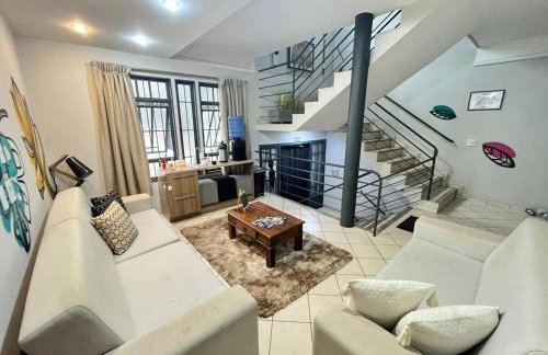 GoHost Suítes - 2 Ruas do Shopping Santa Úrsula - Foto 2