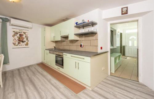 Greenhouse Adria - Foto 28