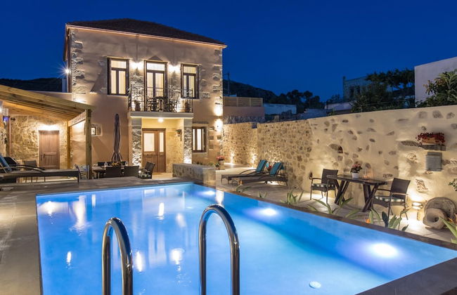 Villa Theta with private pool by Amara Living - Foto 1