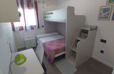 Torre D'Arenas, playa Victoria, piscina y parking - Photo 27