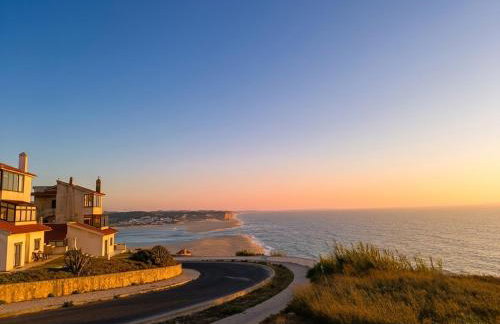 Foz do Arelho Sunset Sea Views Apartment - Photo 4