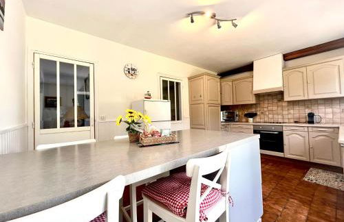 La Bichonne, familial, golf et commerces à pied - Foto 25