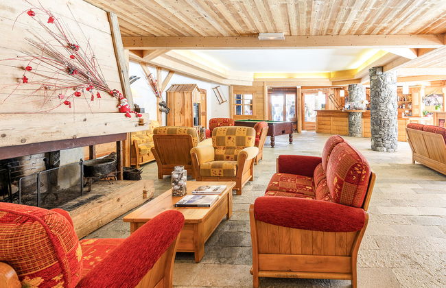 2 bedroom Apartment in Saint-Chaffrey with swimming pool and terrace - Photo 9