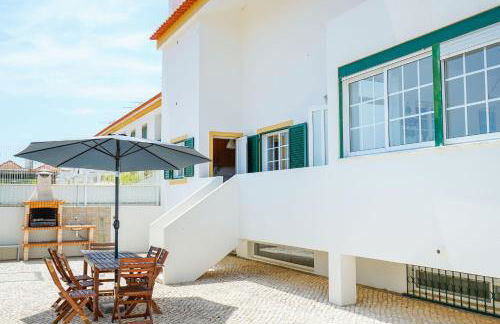 Serene Duplex House With Patio by LovelyStay - Foto 6