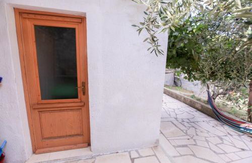 Robinson Erina - Photo 23