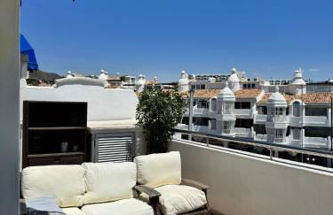 Lujoso Atico Dúplex En Puerto Marina - Photo 33