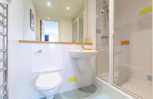 Newcastle City Centre Apartment Ideal for Holiday, Contractors, Quarantining - Foto 10