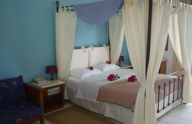 OASIS HOTEL KYPARISSIA - Photo 6