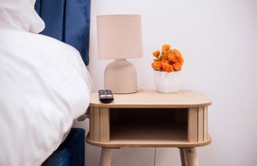 8 Bedroom, 8 En suite, 12 beds, Fast Wifi, Contractors, Parking - Foto 43