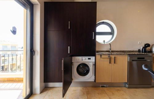 James's Quinta das Palmeiras, spacious 2 bedroom apartment in luxury complex, walking distance to town and beach - Foto 18