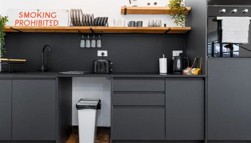 Spacious Loft Apartment - Smart TV - WiFi - On Street Parking 1NT - Foto 4