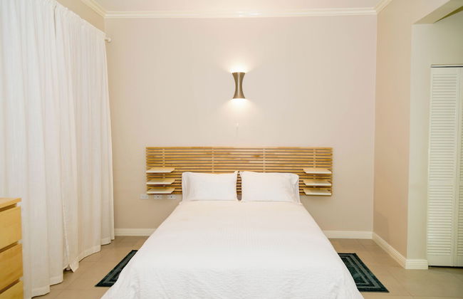 CTBH at EI8HT Super Studios - Foto 6