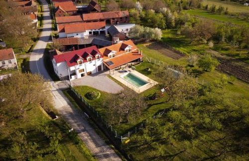 Šljivik stari - Photo 1