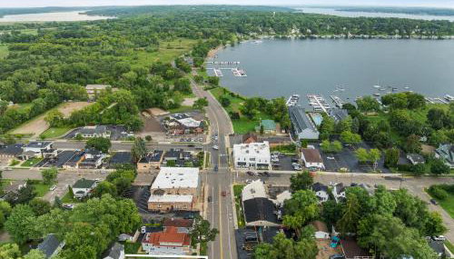 Williams Bay Family Getaway Beach Kayaks and Lake Geneva Adventures - Foto 3