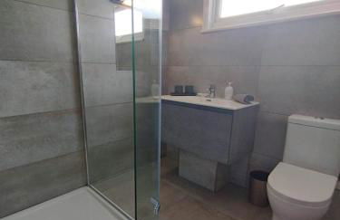 Top of the House - Photo 14