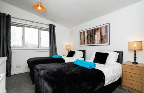 3 Bed House with Driveway- by Holiday Homes - Foto 4