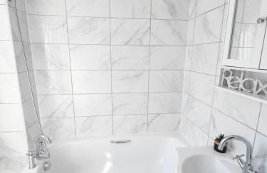 Bright 1 Bed Flat near London Bridge - Photo 11