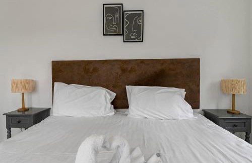 Tor Cottage -No Commercial Sign written Vehicles, Private Hot Tub , 2 Dogs Max,Fishing Nearby & Communal Swimming Pool ,Pool open April to September - Foto 27