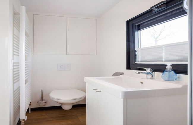 Houseboat Sneekermeer With Garden and Views - Foto 13