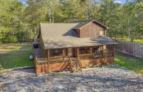 The cozy cabin get away with hot tub - Foto 39