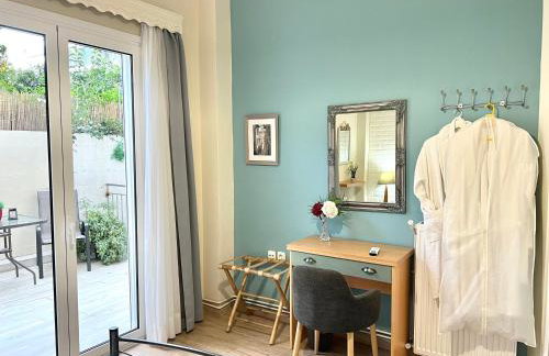 Luxury seafront house nearby Delphi - Photo 79