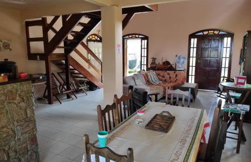 Cabo Frio, Piscina de frente pro Mar, Pé na areia - Foto 13