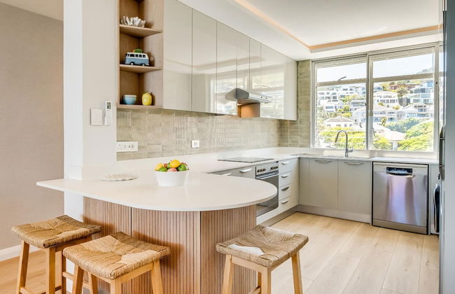 Apartment w Sea Views by Camps Bay Beach Kyanos - Foto 12