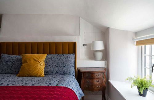 4-Bed Cottage - Pets with Garden & Wood Burner - Foto 18