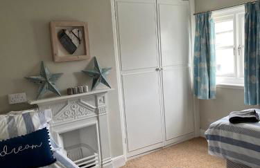 Beautiful 3 bedroom cottage in the heart of Looe - Foto 18