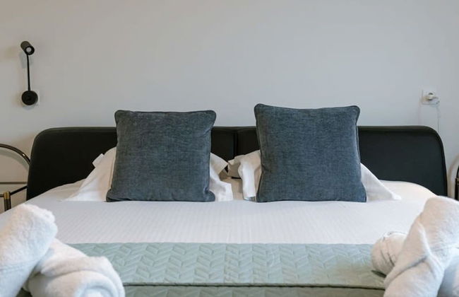 Spacious Getaway Close to the Beach and Airport - Foto 4