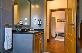 Olive by Nature Yards - Photo 32