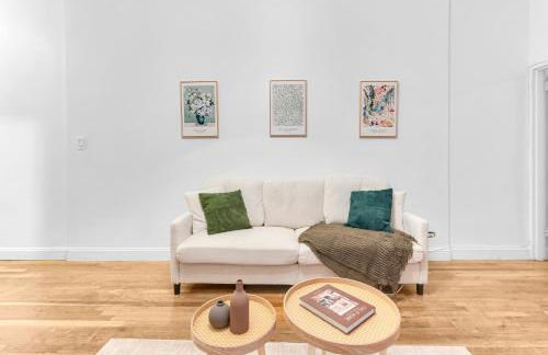 Inviting 2Bd Upper East Side Stay with Backyard - Foto 7