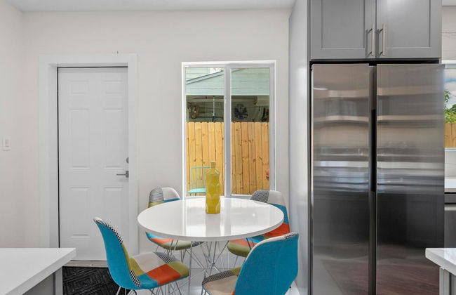 Uhost AI 1B Retreat Fully Equipped w Patio - Foto 18