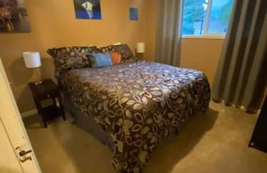 West Linn Relaxing Entire Home WiFi TV Yard BBQ Eateries - Foto 40