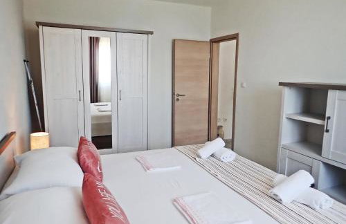 Apartment Jela at the seafront - Photo 18