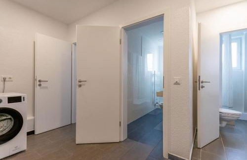 T&K Apartments 6 and 10 Room Apartment in Neuss for big Groups 22min to Fair DUS - Foto 15