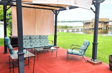 Peaceful Lakeside Retreat - Foto 9