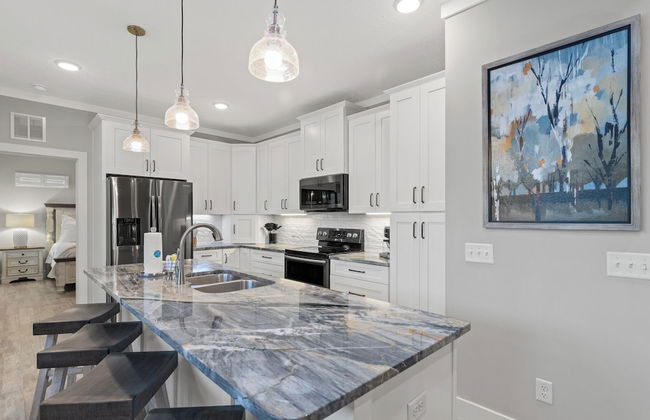 Charming 3/2 Beach House w/ Pool & Golf Cart Included - 1 Min Walk to Beach - Foto 12