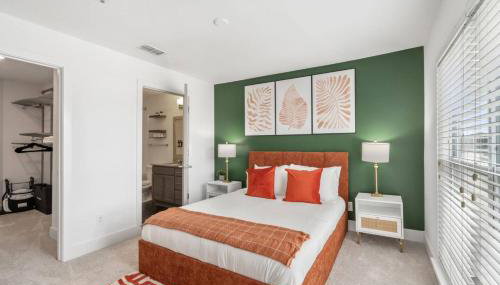 Chic 2BR King Bed Balcony Krog Market Steps to Beltline - Foto 4