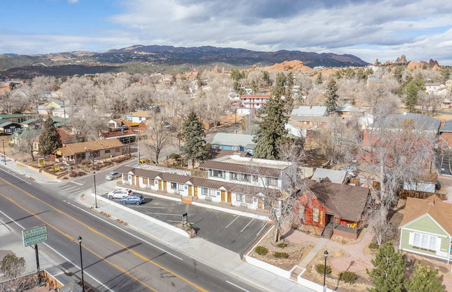 1BD Suitenear Old Colorado City & Hiking!dogs Welcome! - Photo 37