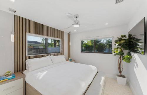 Tiki Hut Paradise Mins to Beach w Fire Pit - Foto 25